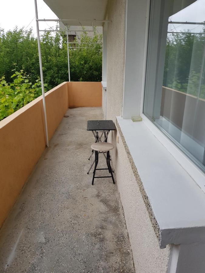 Къща За Гости Саня Hotell Kavarna Exteriör bild